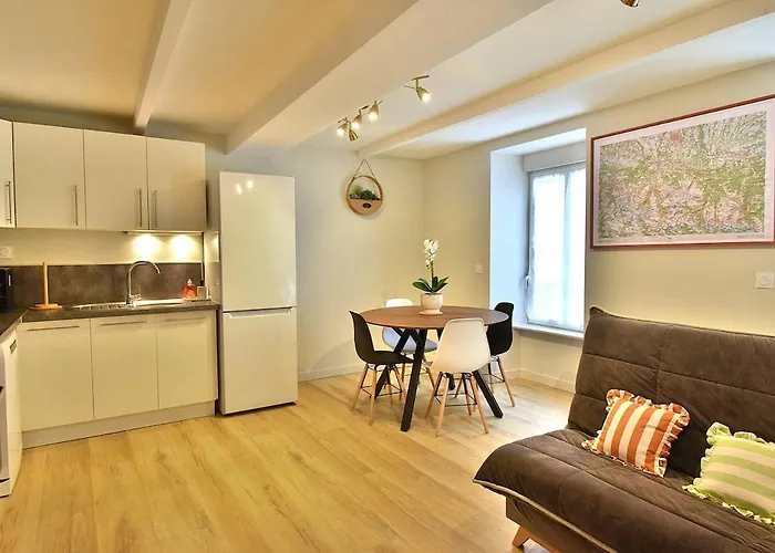 L'ecrin Du Bourg - 2 Min Chateau & Maison Bernadette * Lourdes