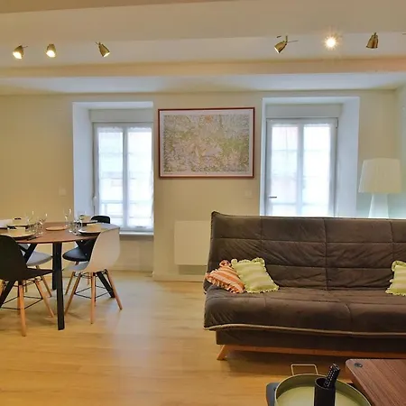 Appartement L'écrin Du Bourg - 2 Min Château&maison Bernadette